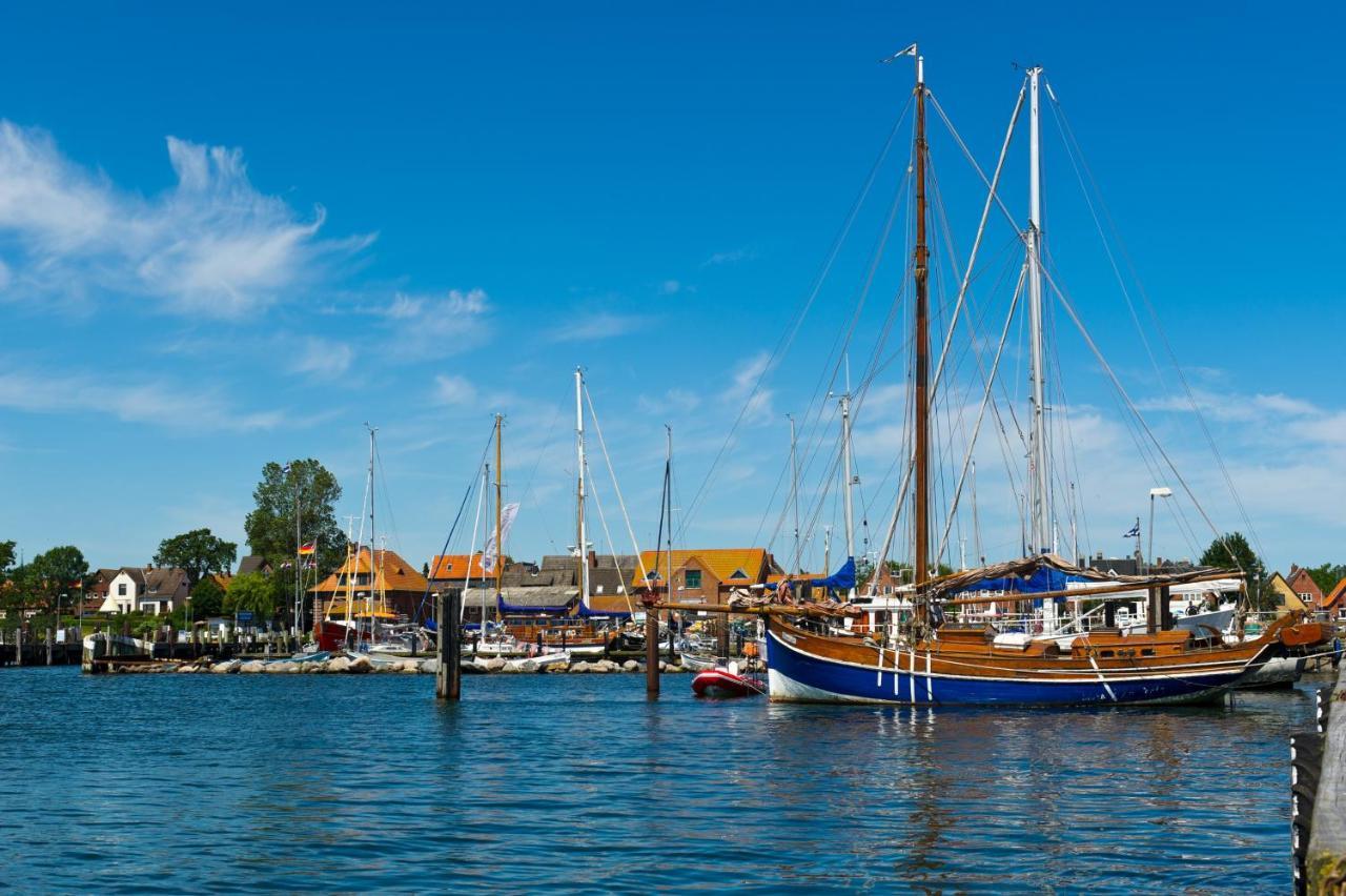 Hotel Hausboot Aava Šlesvik Exteriér fotografie