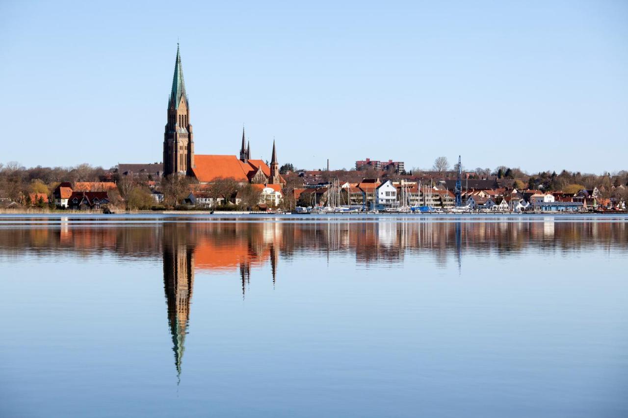 Hotel Hausboot Aava Šlesvik Exteriér fotografie